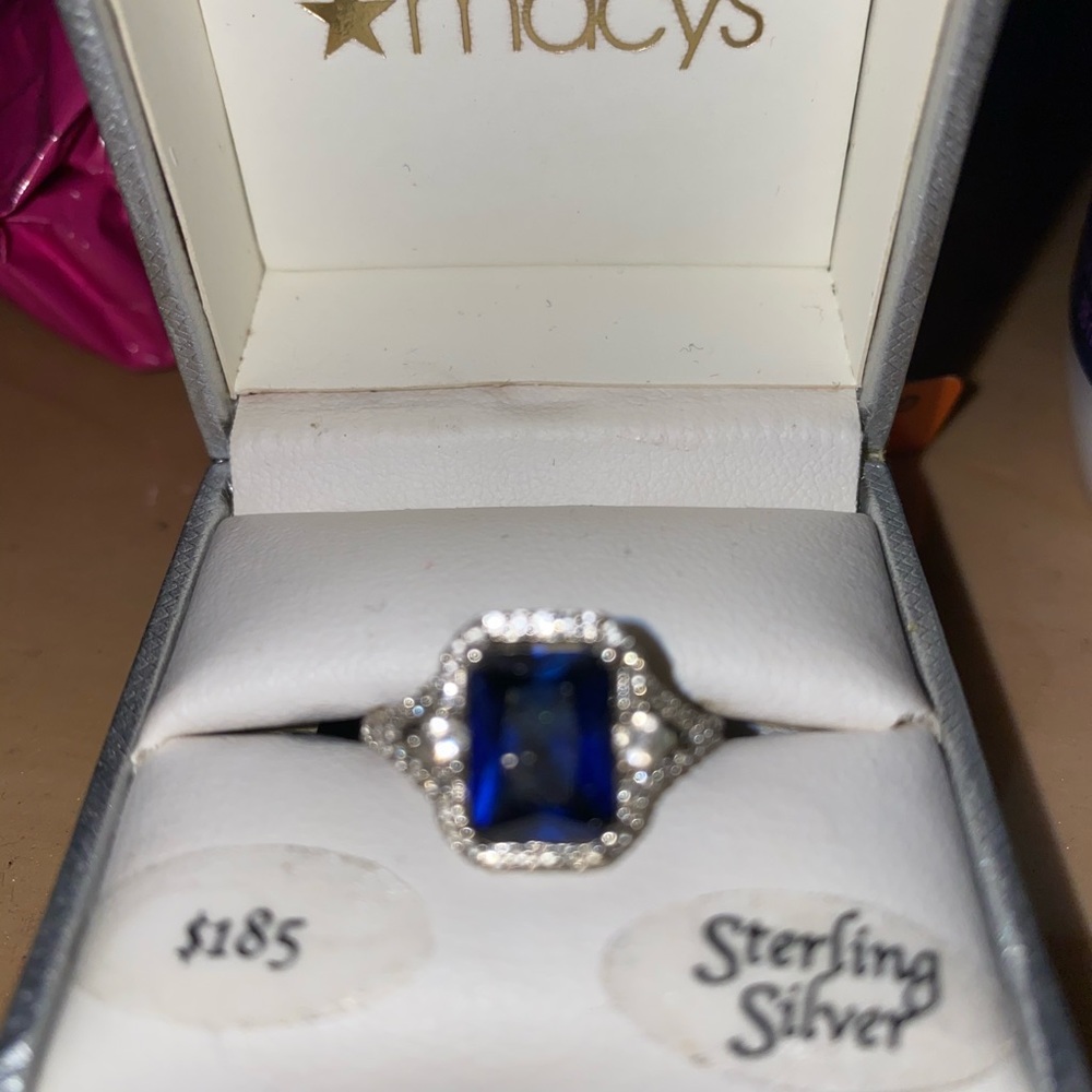 Gemstone Ring - image 4